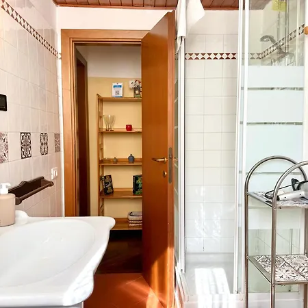 アパート 3 Min Da Stazione San Pietro ローマ