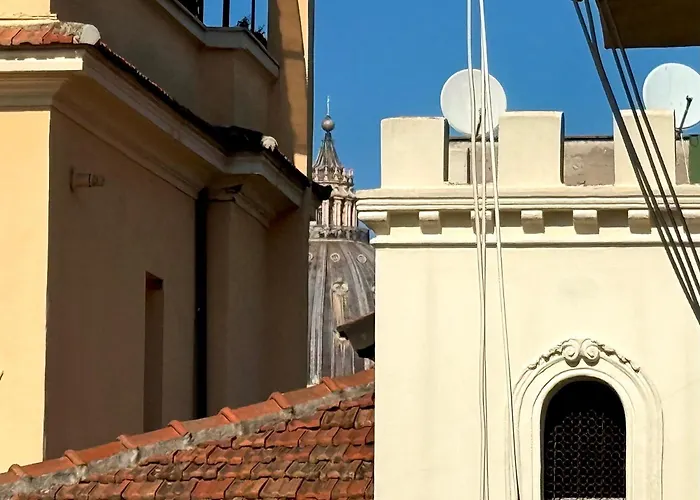3 Min Da Stazione San Pietro Апартаменты